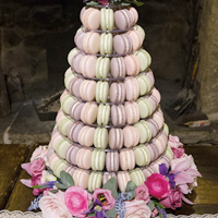 a cake made out of small meringues